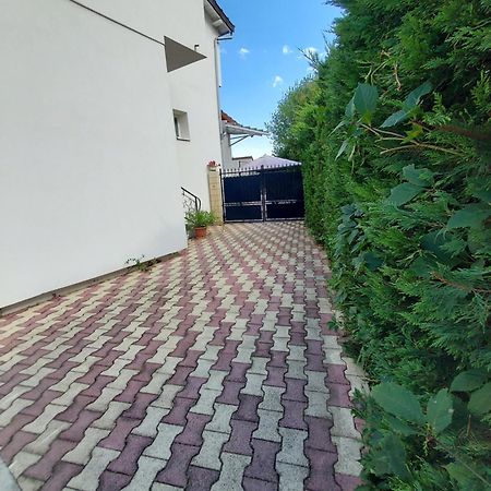Appartement Meuble Avec Deux Chambres Мулен Екстер'єр фото