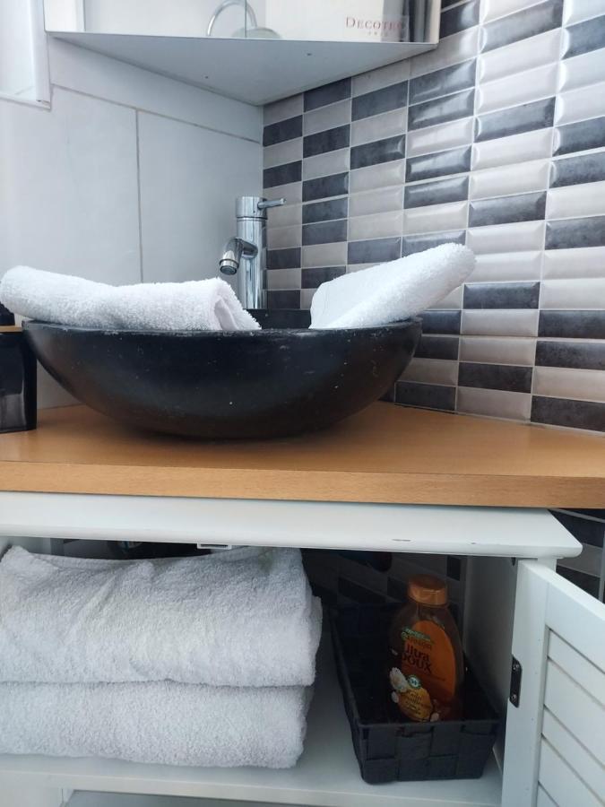 Appartement Meuble Avec Deux Chambres Мулен Екстер'єр фото